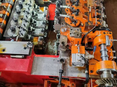 JMBF 五工位零件成型機